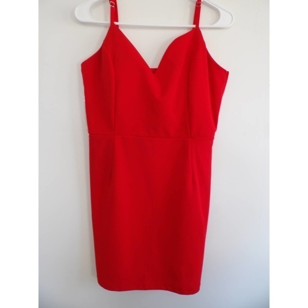 CHARLOTTE RUSSE RED SWEETHEART MINI DRESS SIZE‎ LARGE #319